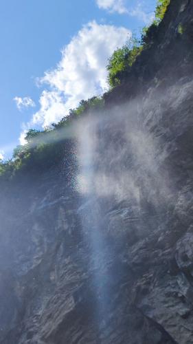 Kraftort Wasserfall